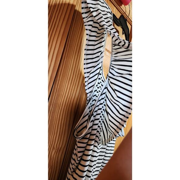 Haptics sleeve striped top - Picture 3 of 5